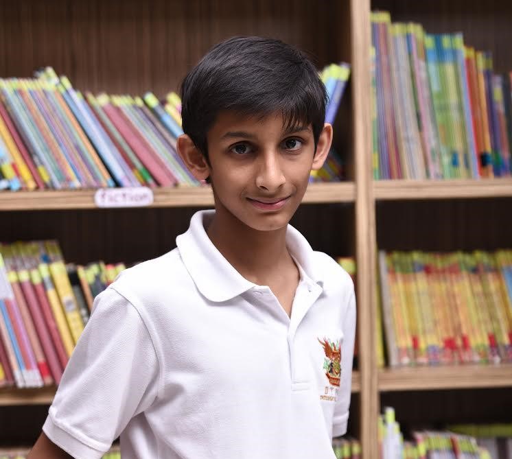 A Thousand Leagues beneath the Crest – D.Y. Patil International School ...